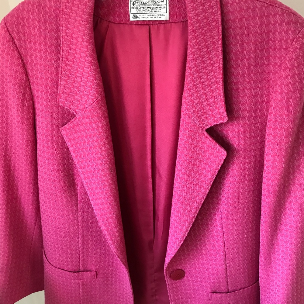 Pendleton Pink and Raspberry Blazer - Picture 2 of 6